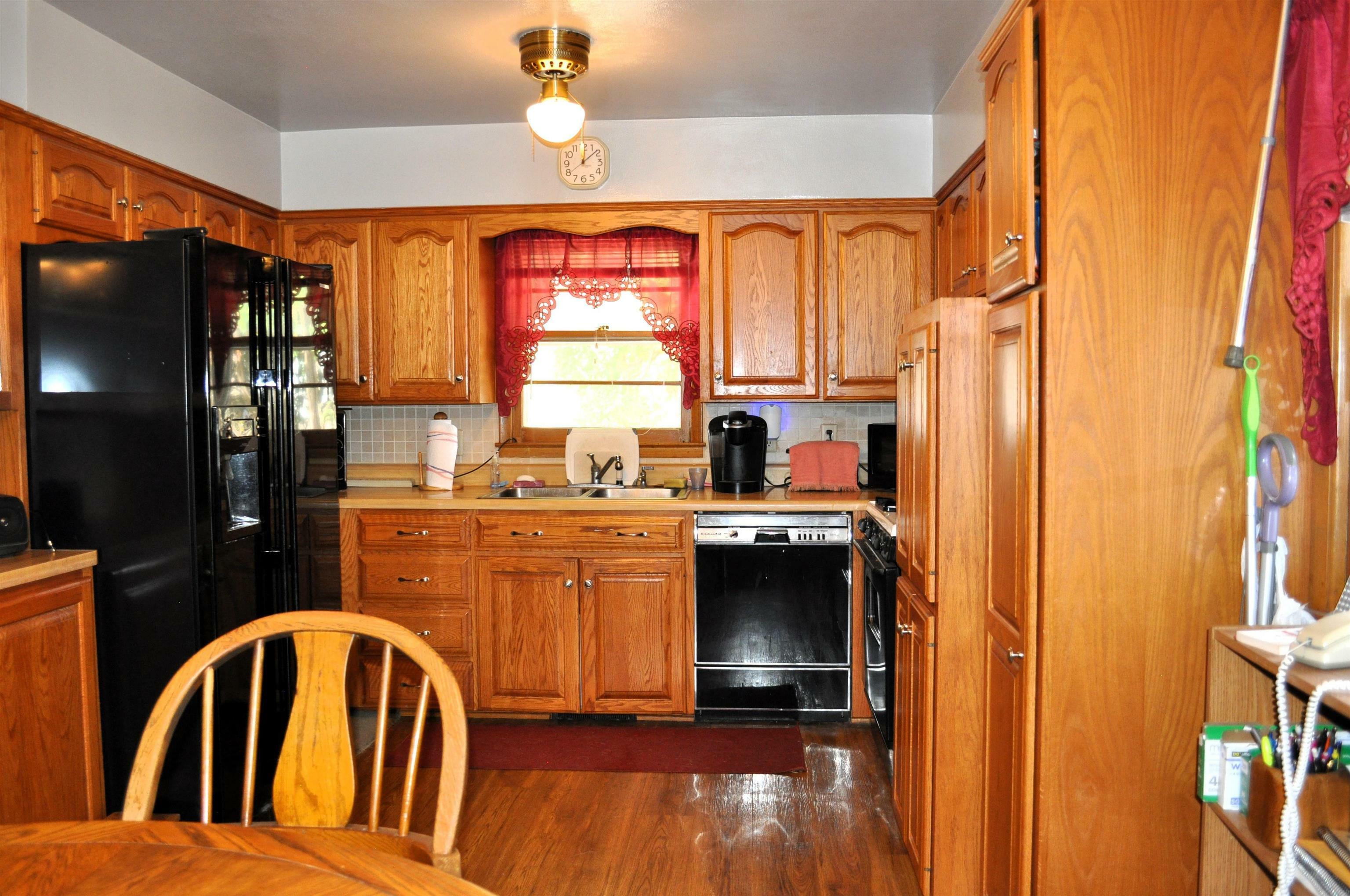 Property Photo:  2316 Royal Drive  IA 50613 