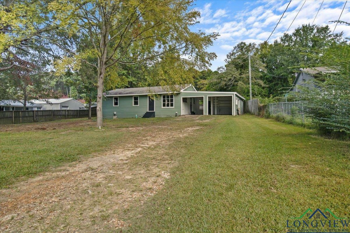 Property Photo:  369 Pinewood Rd.  TX 75650-3525 