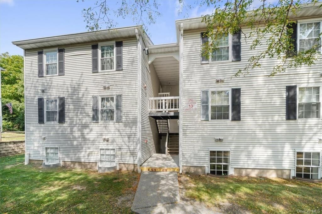 Property Photo: 13 Lexington Hill 7 NY 10926