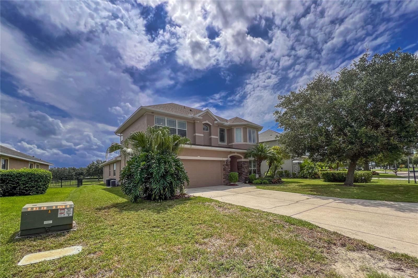 Property Photo:  12423 23rd Street E  FL 34219 