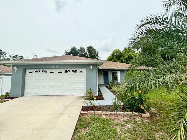 39187 9th Avenue  Zephyrhills FL 33542 photo