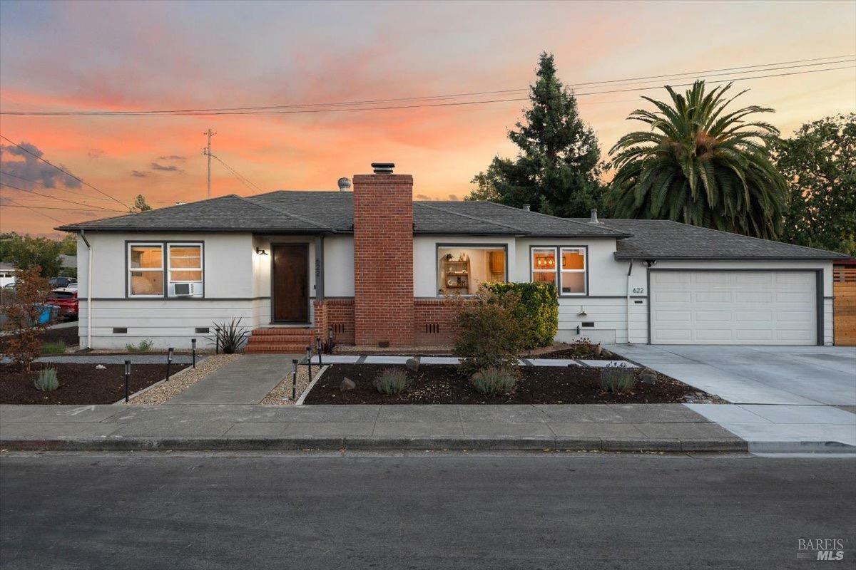 Property Photo:  622 Oliver Lane  CA 95401 