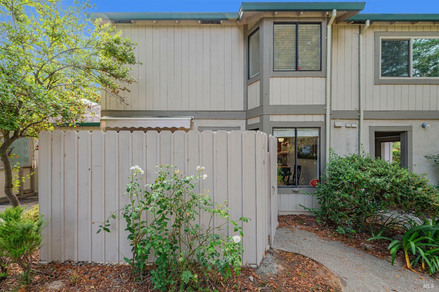 Property Photo:  319 Silvio Lane  CA 94947 