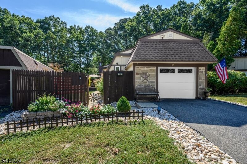 Property Photo:  26 Blue Jay Ct  NJ 07731