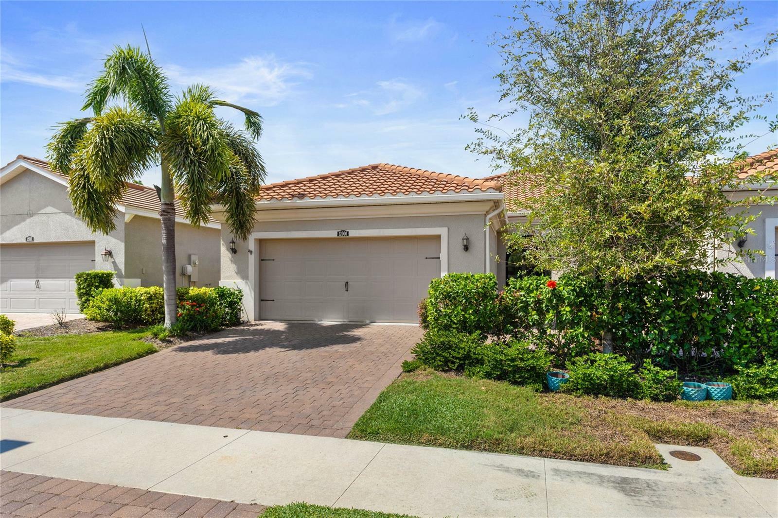 Property Photo:  12000 Tapestry Lane  FL 34293 