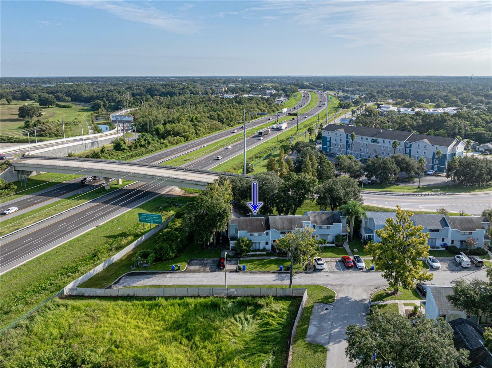 Property Photo: 222 Carpenters Way 14 FL 33805