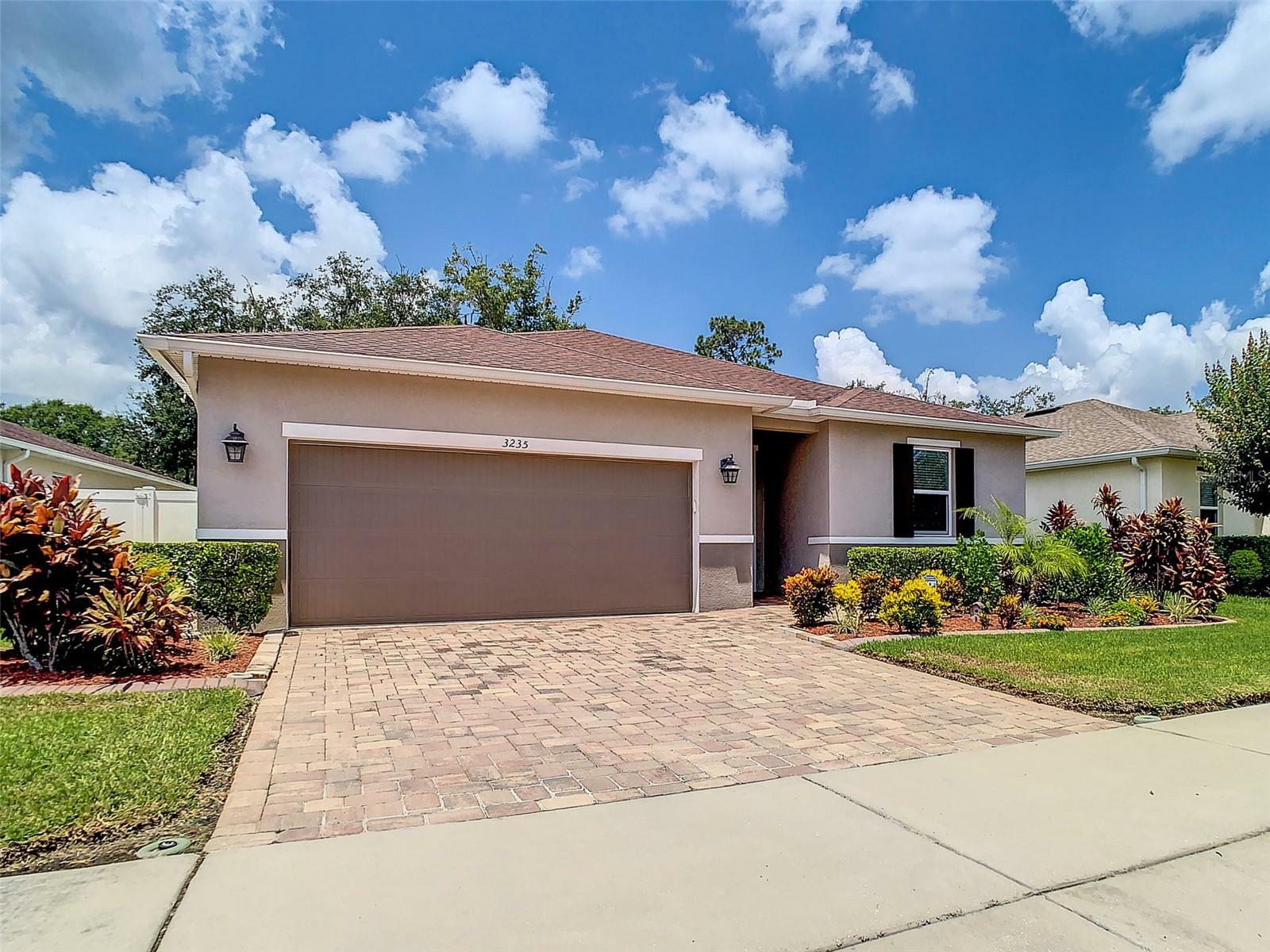 Property Photo:  3235 Macintosh Road  FL 34639 