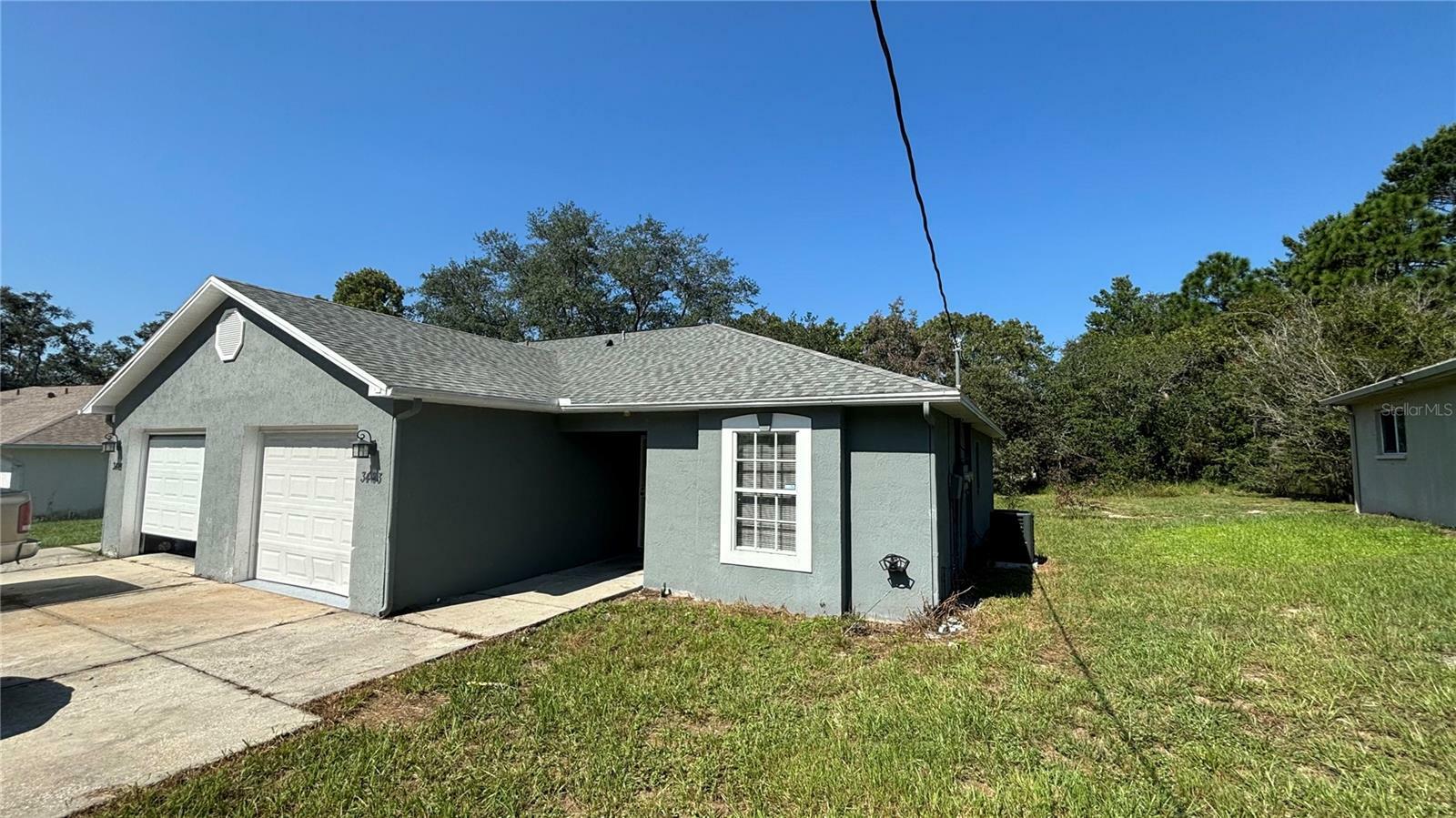 Property Photo:  3421 Everett Avenue  FL 34609 