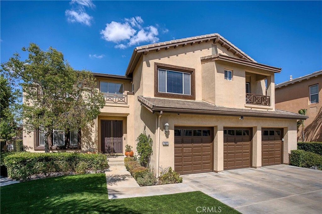 Property Photo:  7327 Hillsview Court  CA 91307 