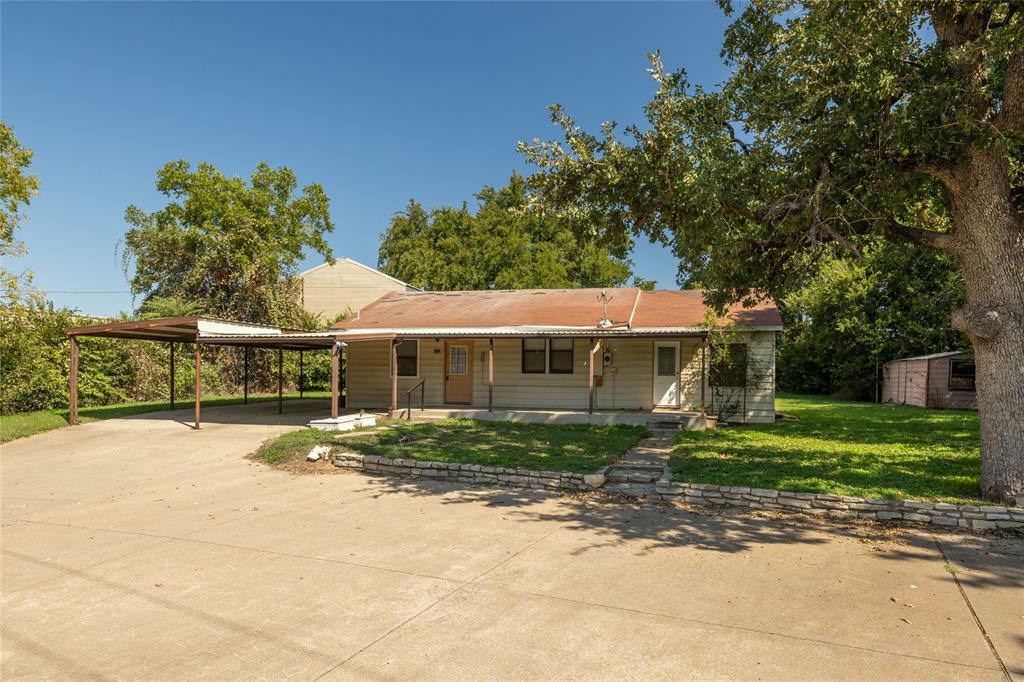 Property Photo:  1223 E Bankhead Drive  TX 76086 