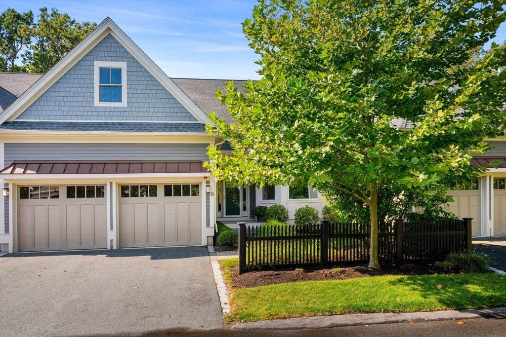 Property Photo:  35 Woodmere Drive 35  MA 02186 