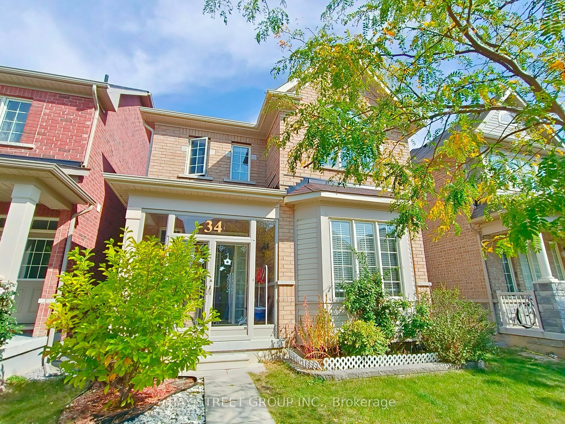 Property Photo:  34 Vinod Rd  ON L6B 0X9 