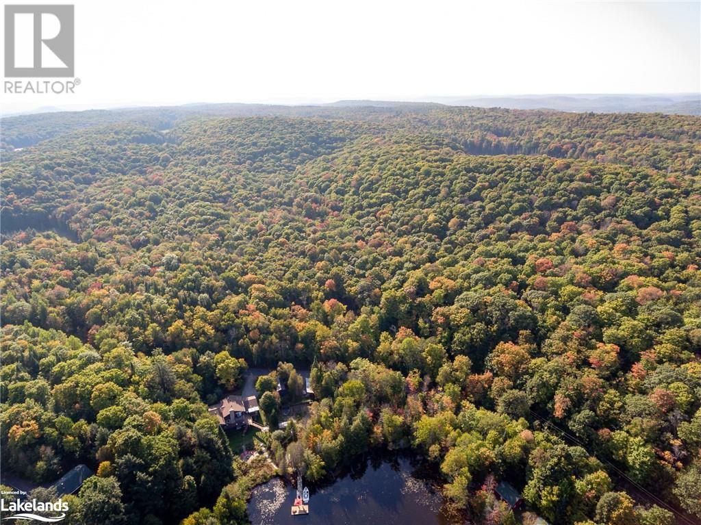 Photo de la propriété:  738 Harp Lake Road  ON P1H 2J6 