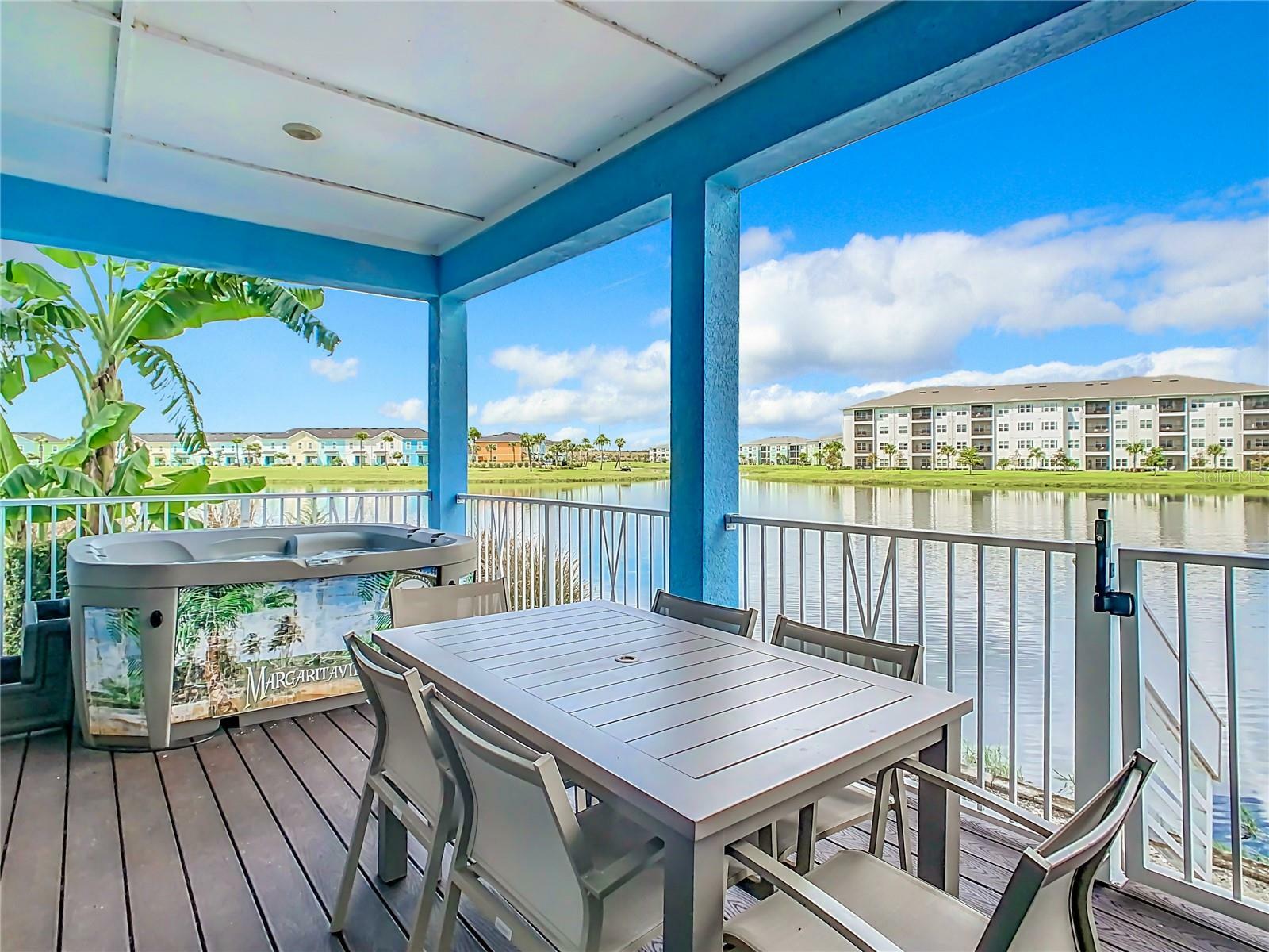 Property Photo:  8133 Surf Street  FL 34747 