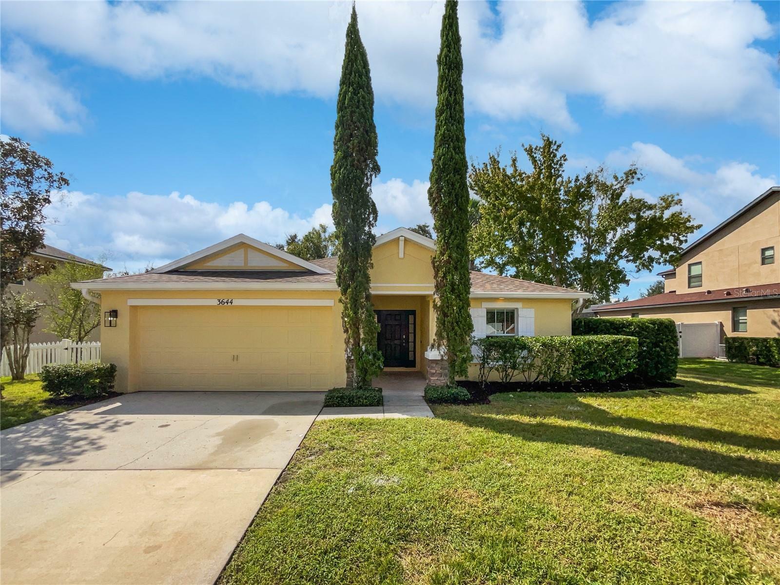 Property Photo:  3644 Chandler Estates Drive  FL 32712 