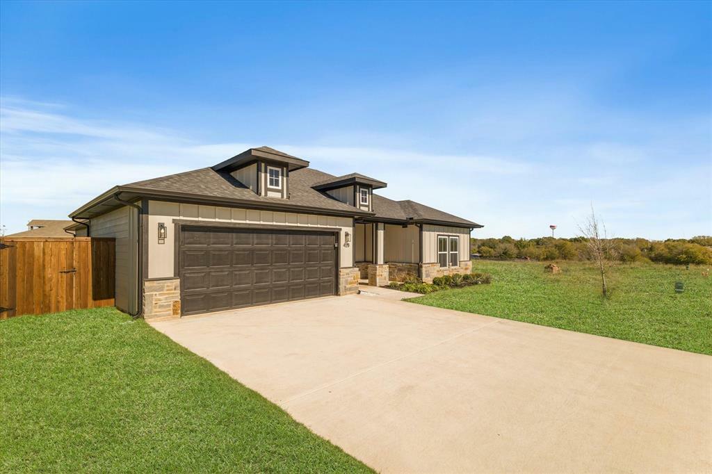 Property Photo:  428 Cirrus Circle  TX 76252 