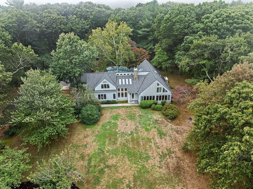 Property Photo:  108 Cornwell Hill  MA 02050 