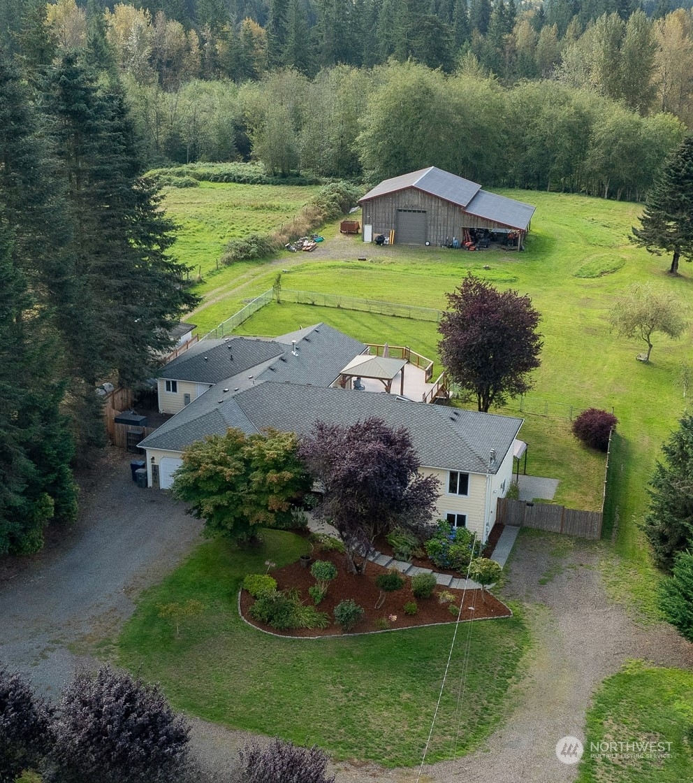 Property Photo:  18016 Butler Road  WA 98290 