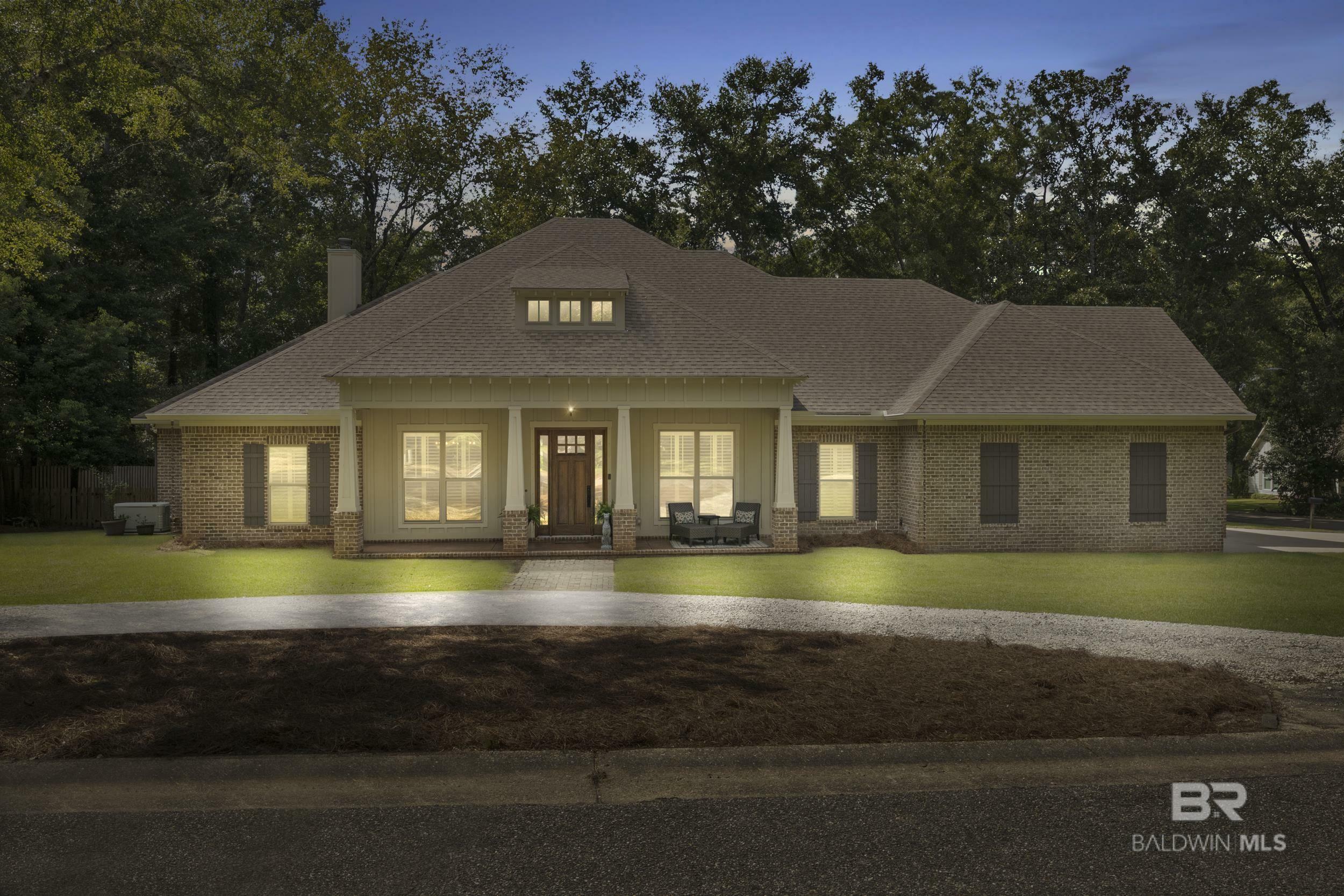 Property Photo:  514 Richmond Circle  AL 36532 