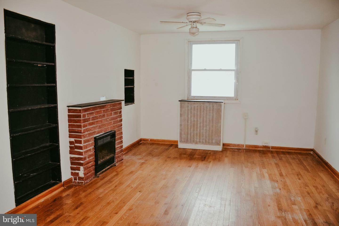 Property Photo:  6720 Brentwood  MD 21222 