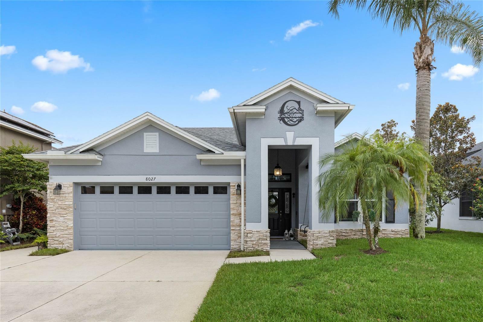 Property Photo:  8027 Saint James Way  FL 32757 