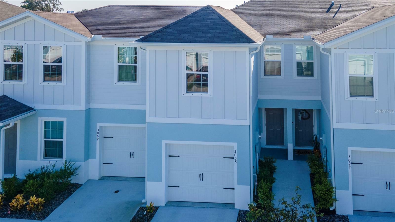 Property Photo:  3058 Victoria Inlet Drive  FL 34691 