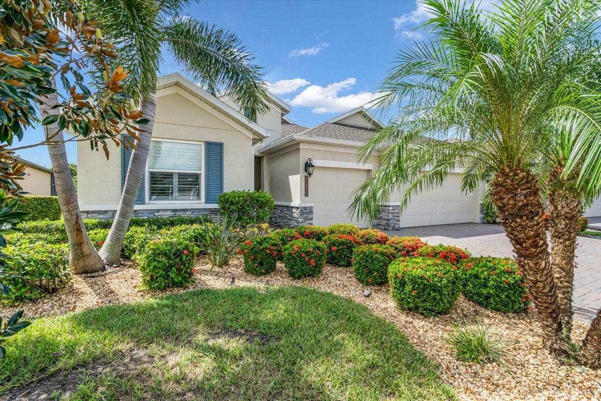 Property Photo:  11812 Goldenrod Avenue  FL 34212 