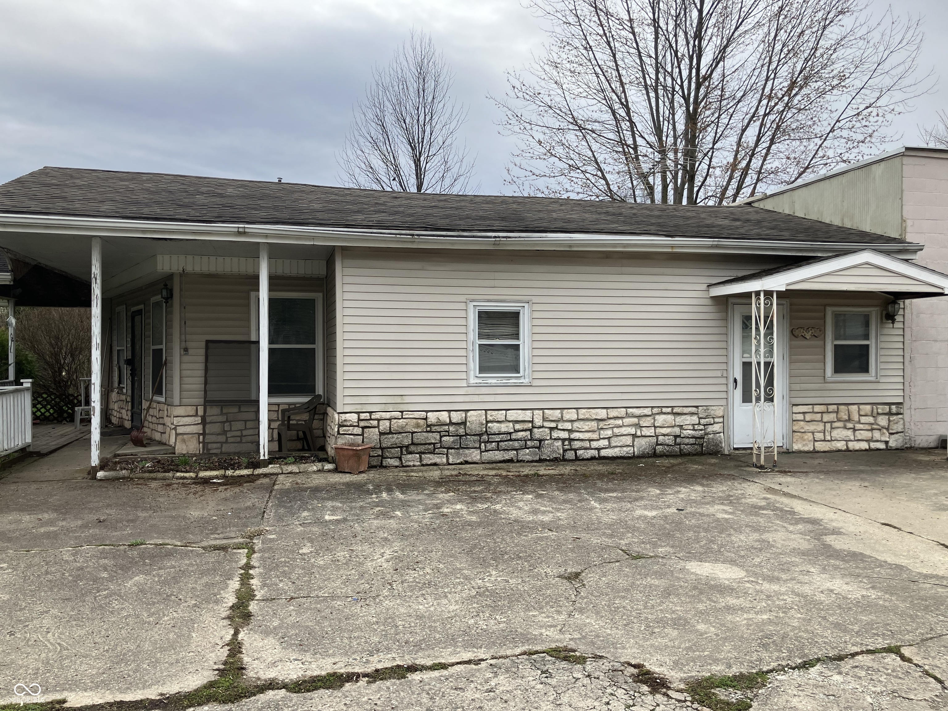 850 N Anderson Street  Elwood IN 46036 photo