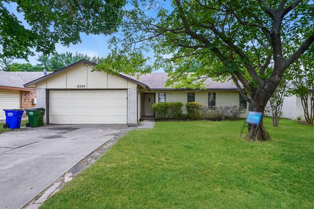 Property Photo: 12204 Spring Branch Drive TX 75180