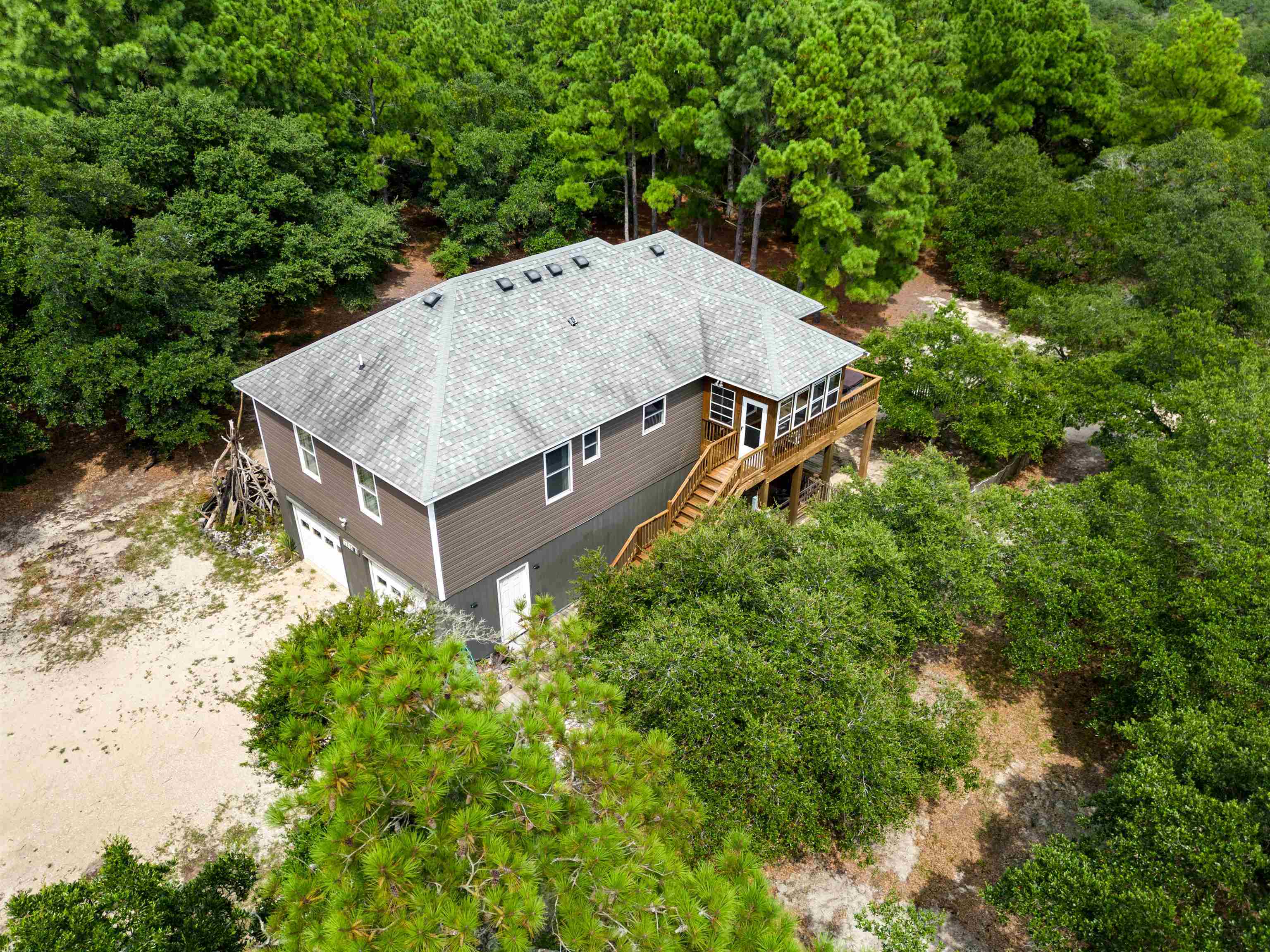 Property Photo: 2013 Sea Gull Road NC 27927