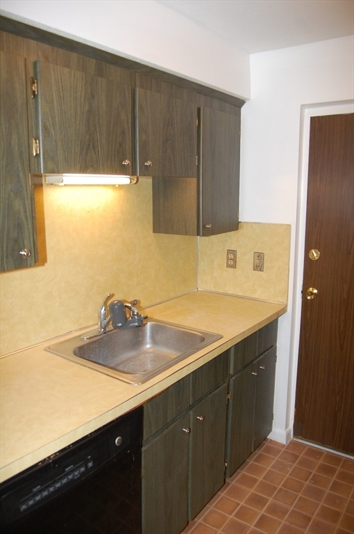 Property Photo:  80 Walnut Street 303  MA 02021 