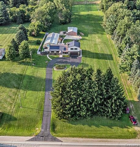 Property Photo:  2743 N Branch Road  MI 48461 