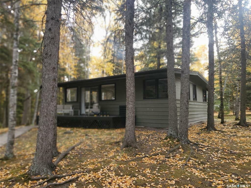 411 Prospect Drive  Waskesiu Lake SK S0J 2Y0 photo