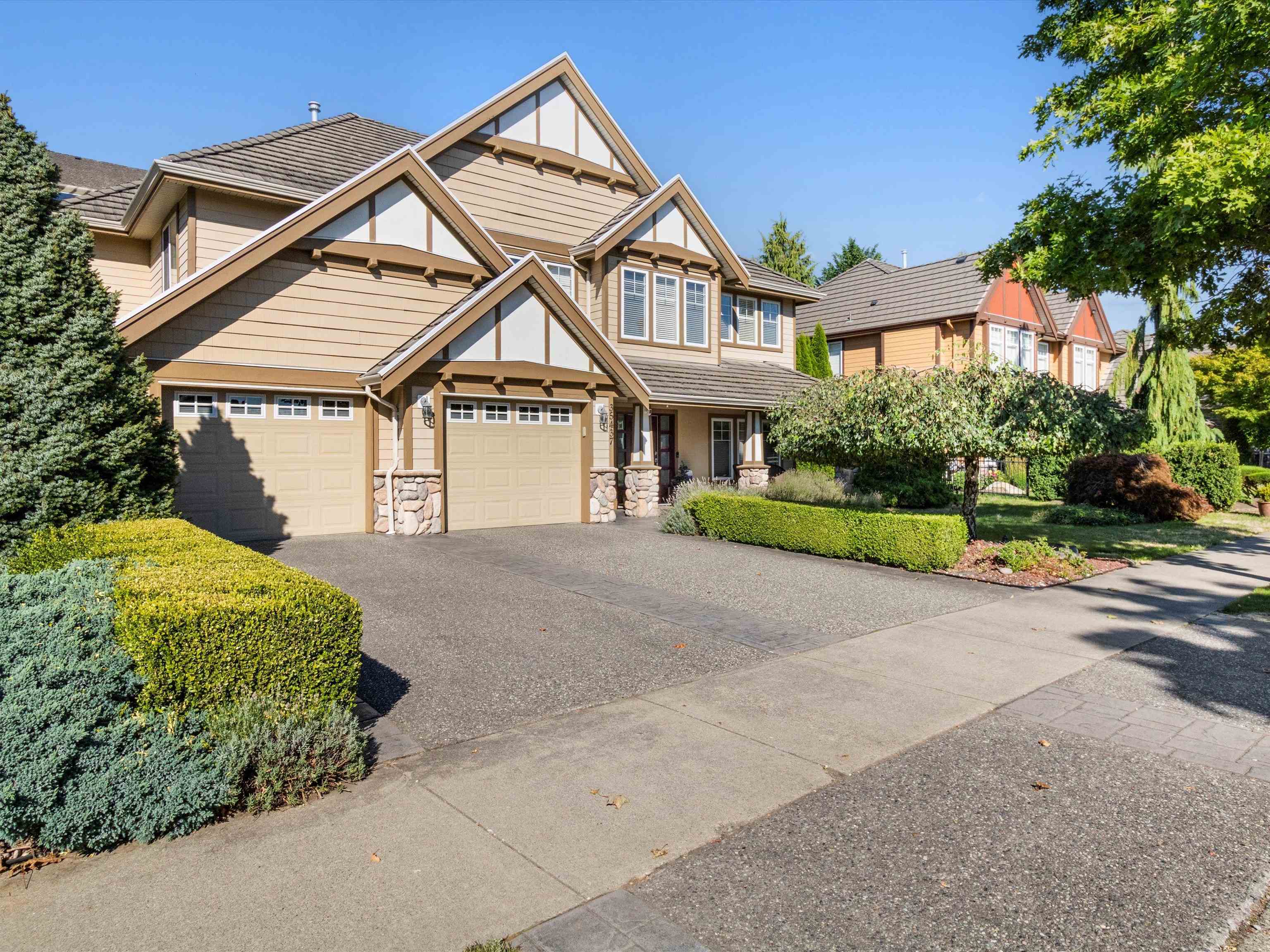 35437 Jade Drive  Abbotsford BC V3G 3B6 photo