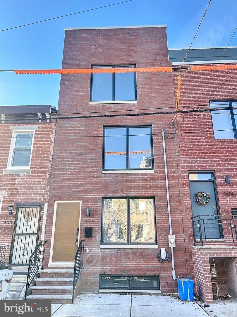 1428 S 17th Street  Philadelphia PA 19146 photo