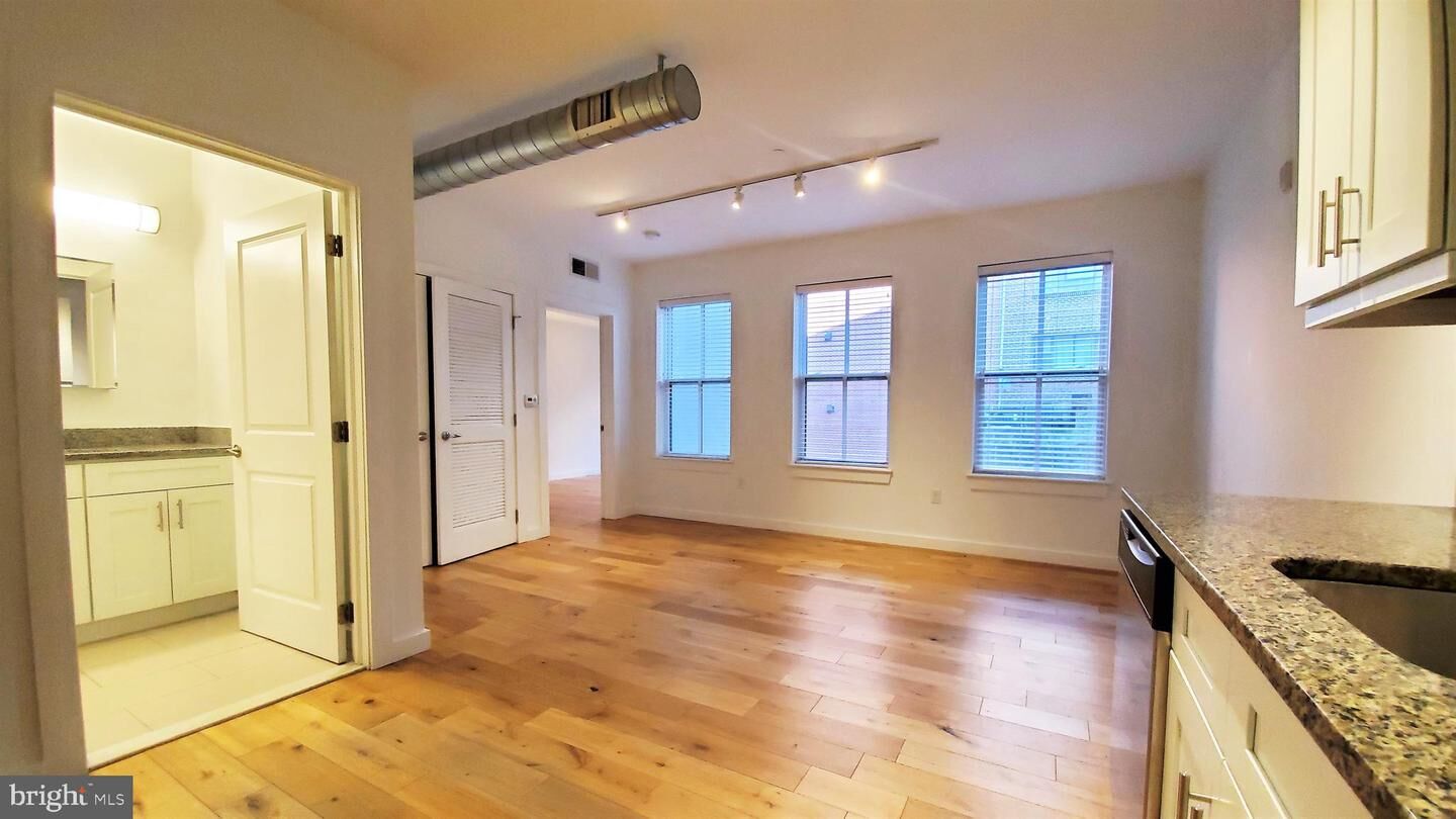 Property Photo:  226 Church Street 303  PA 19106 