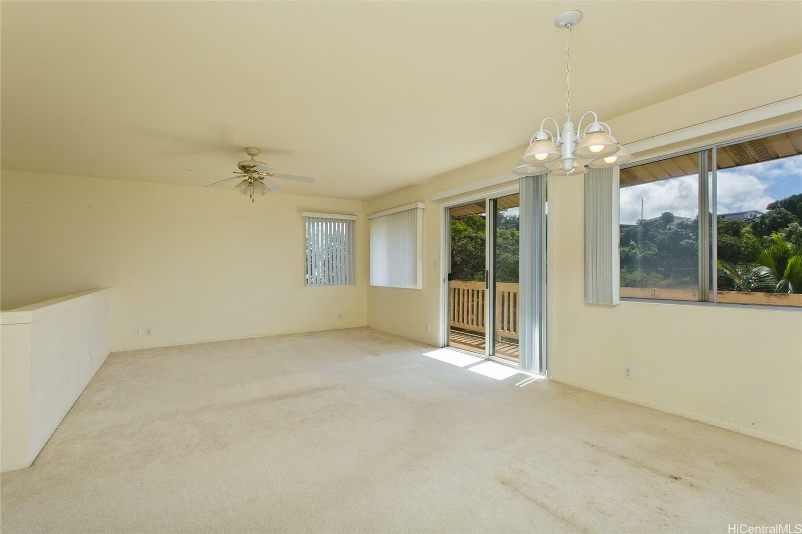 Property Photo:  2156 E Aumakua Street 25  HI 96782 