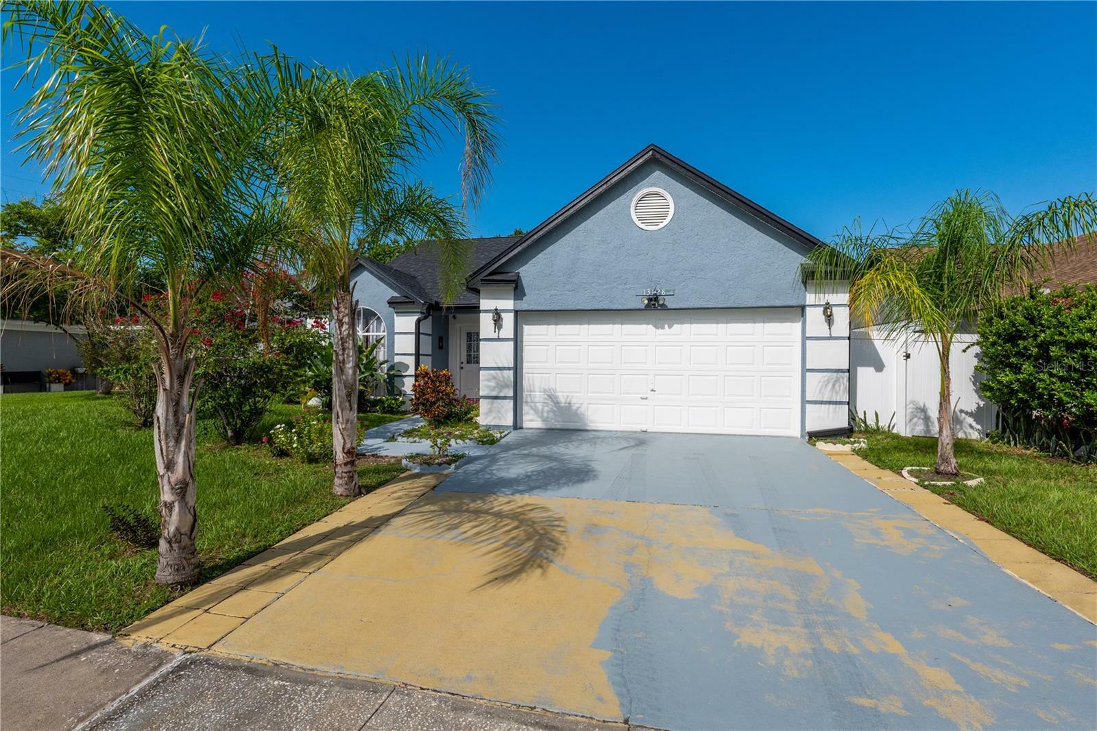 Property Photo:  13128 San Diego Woods Lane  FL 32824 