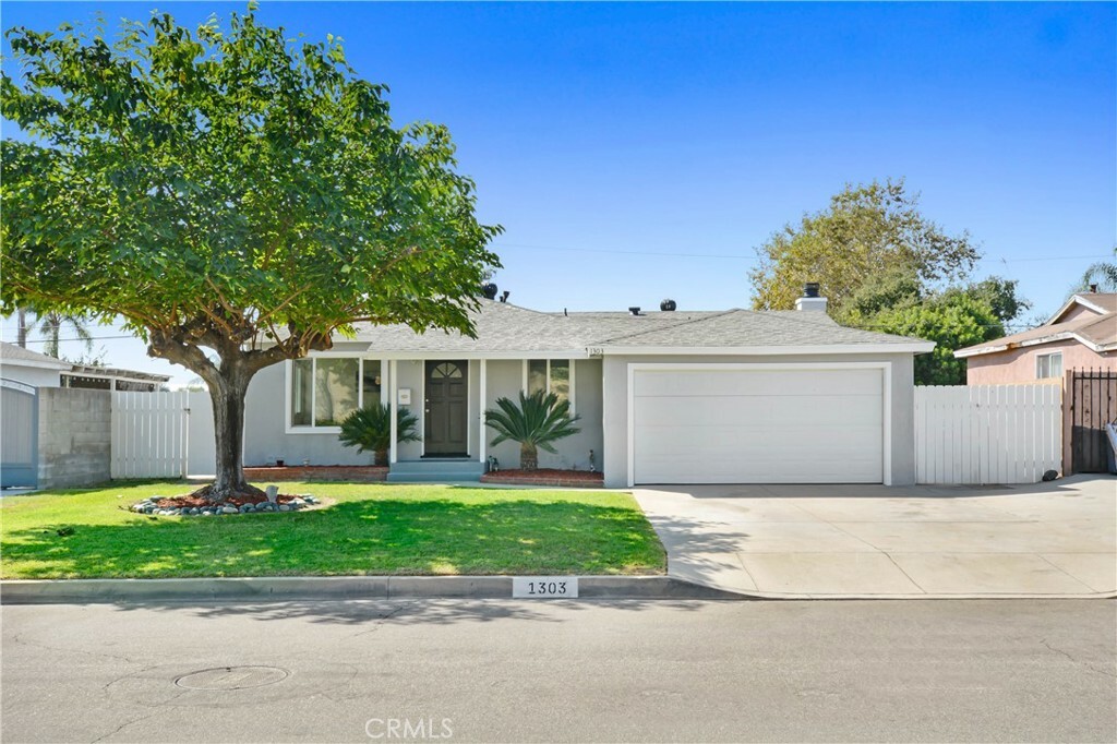 Property Photo:  1303 S Valley Center Avenue  CA 91740 