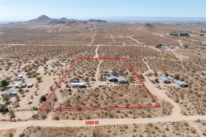 Property Photo: 3424 Dawn Road CA 93560