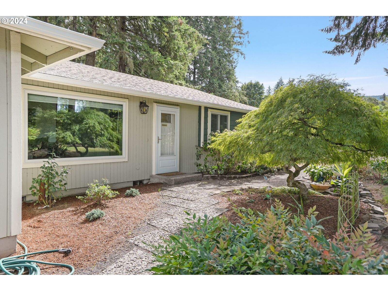 Property Photo:  424 N 13th St  OR 97358 