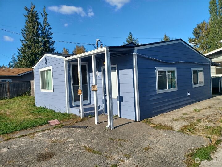 11303  Airport Road  Everett WA 98204 photo