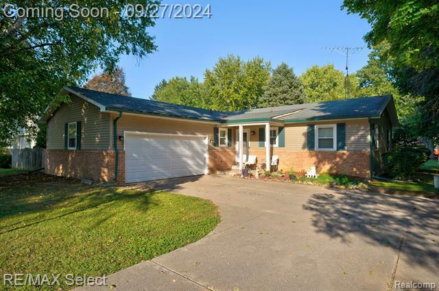 Property Photo:  2000 Sunset Drive  MI 48867 