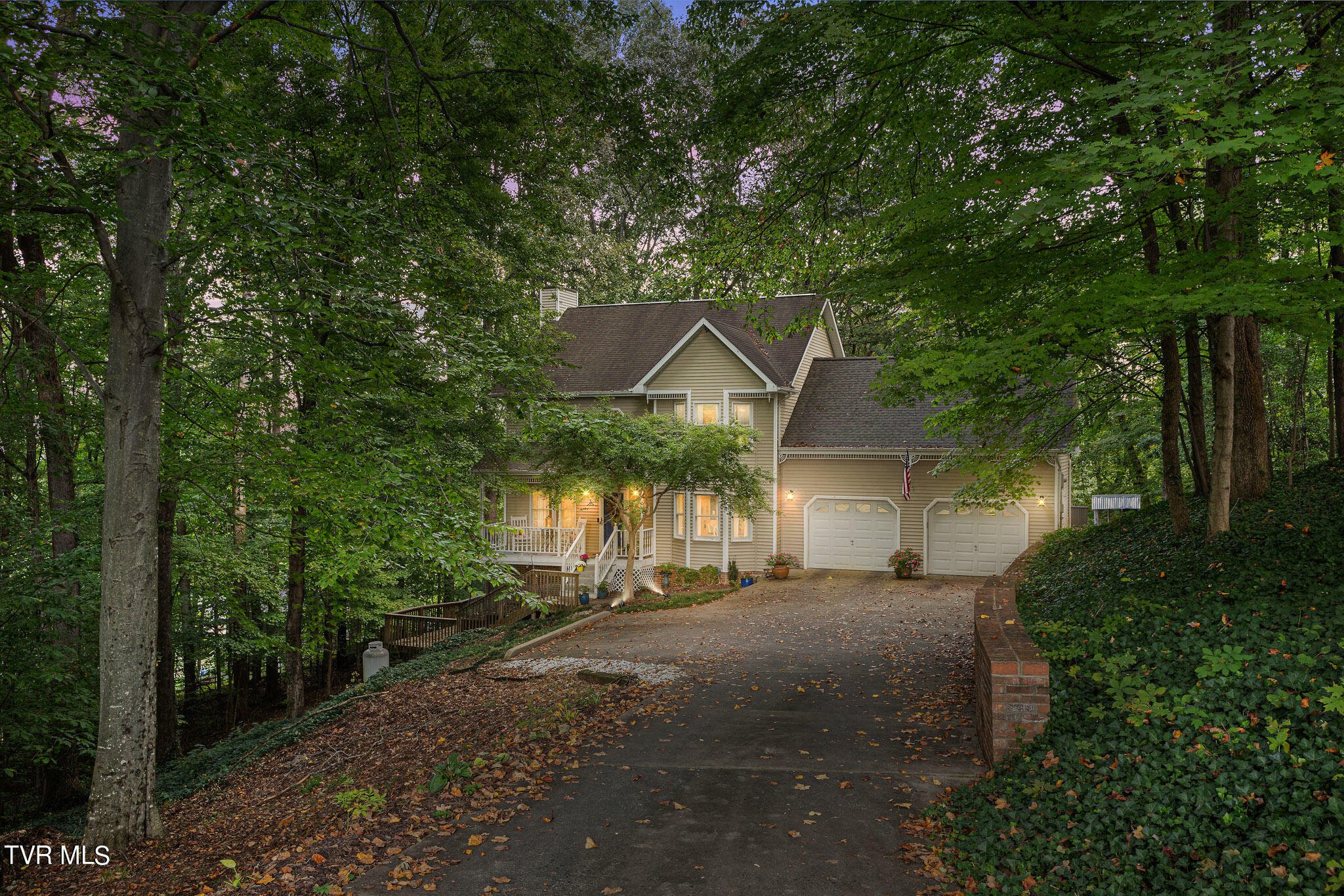 Property Photo:  376 Cain Drive  TN 37617 