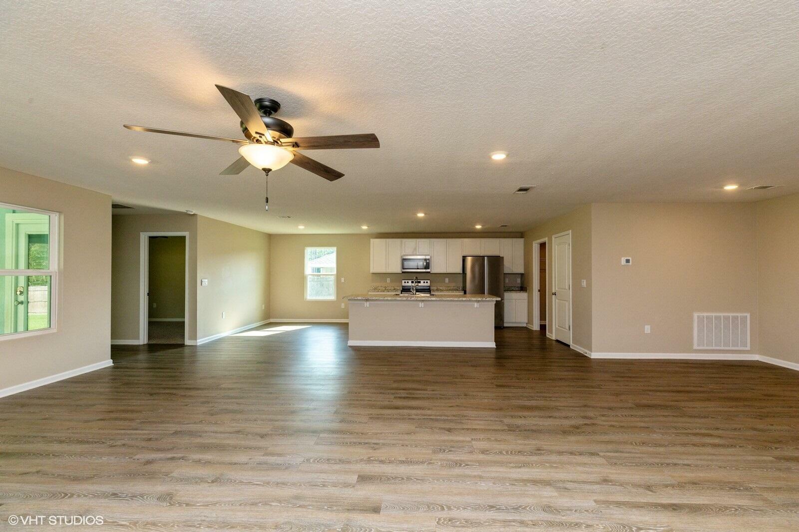 Property Photo:  3535 Sugar Maple Lane  FL 32539 