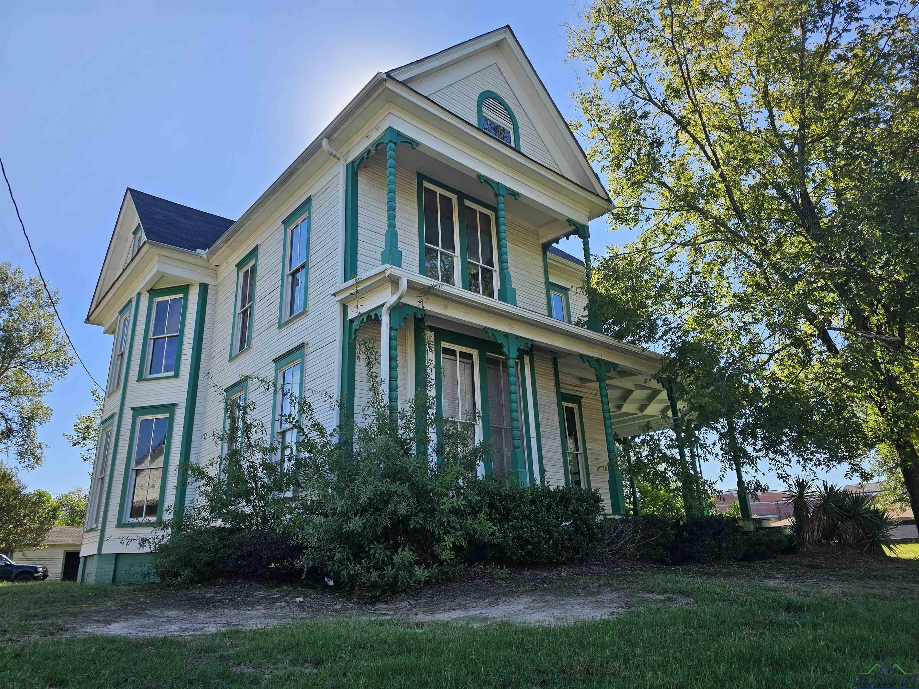 Property Photo:  510 N Marshall St  TX 75654 