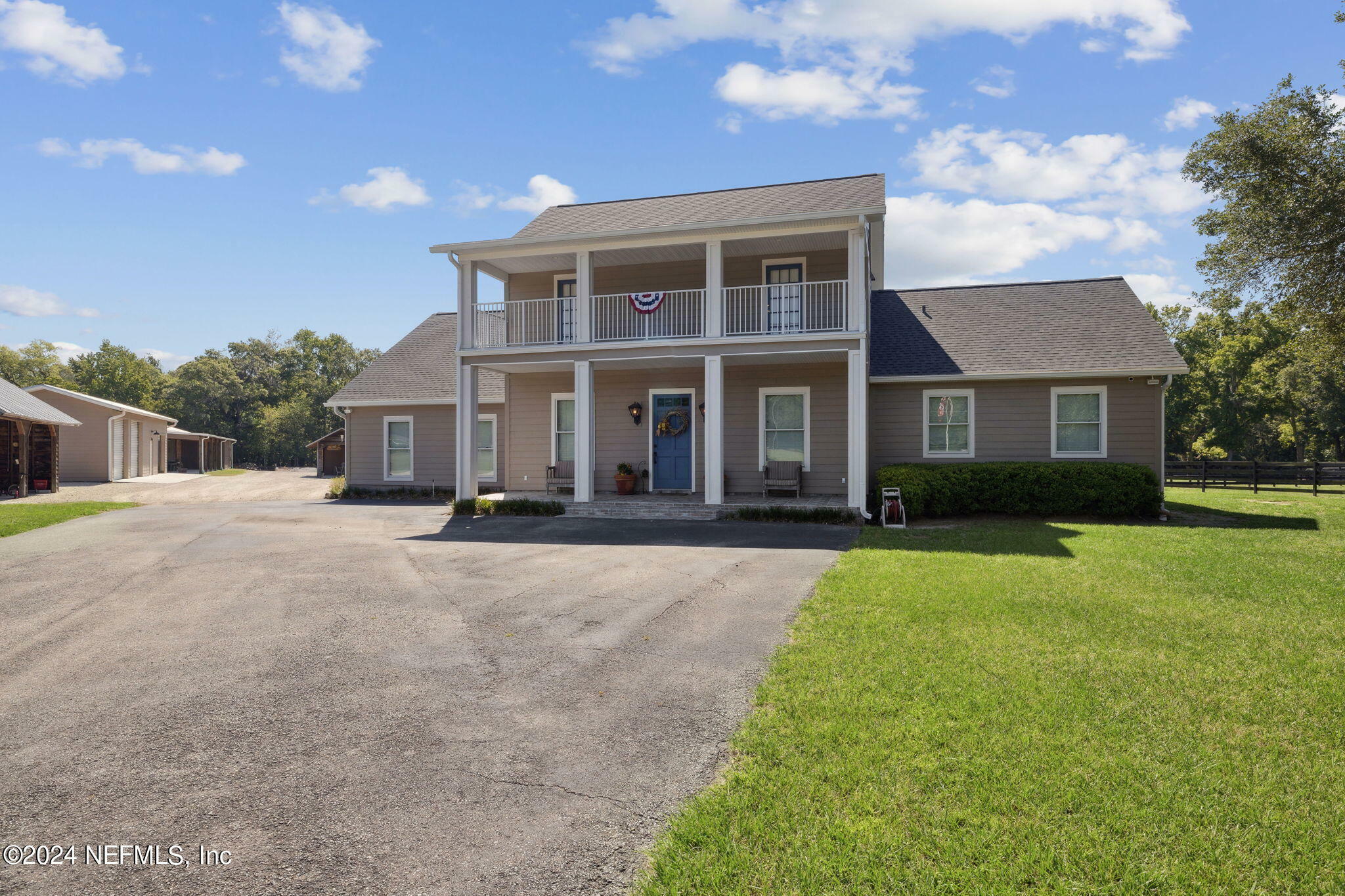 Property Photo:  455 County Road 217  FL 32234 