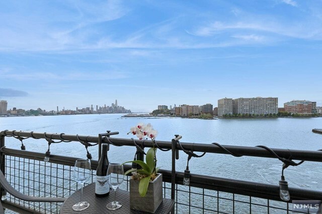 Property Photo:  600 Harbor Boulevard 1128  NJ 07086 