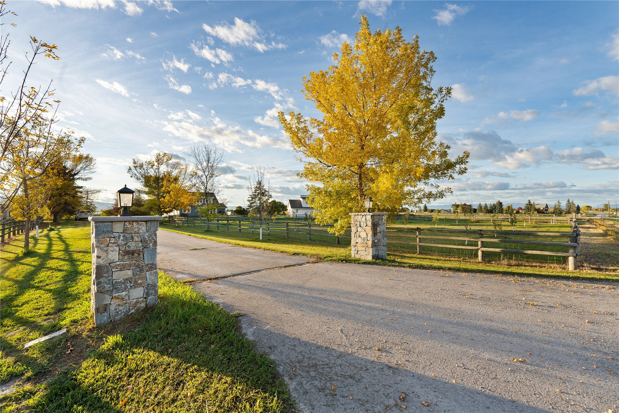 Property Photo:  880 Farm Road  MT 59901 