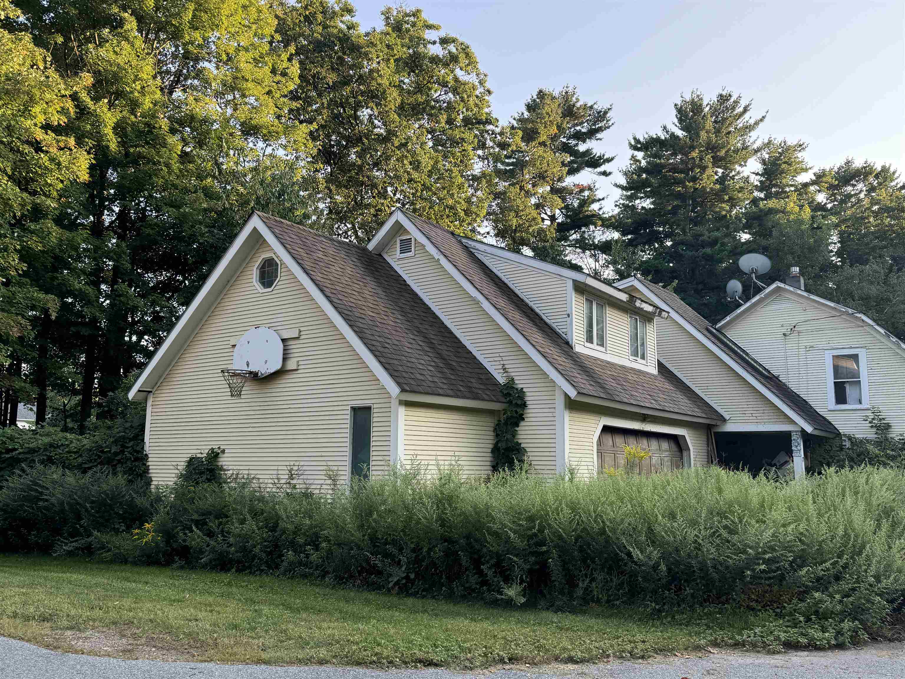 Property Photo:  77 Colchester Point Road  VT 05446 